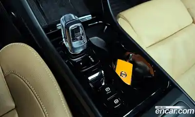 Volvo XC40 2022 2.0 Автомат в Москве № 164289, миниатюра 9