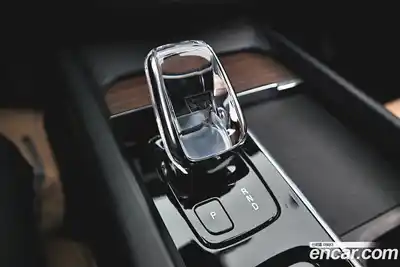 Volvo XC60 2022 2.0 Автомат в Москве № 164800, миниатюра 9