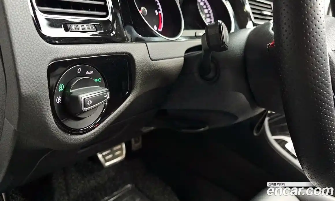 Volkswagen Golf 2016 2.0 Автомат в Москве № 169016, фото 14