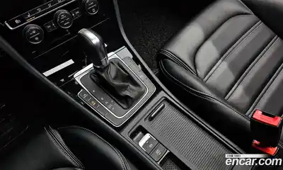 Volkswagen Golf 2016 2.0 Автомат в Москве № 169016, миниатюра 9