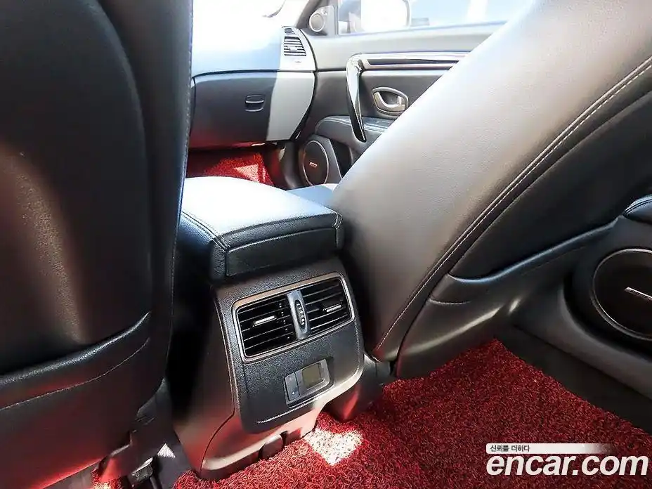 Renault SM7 2016 2.5 Автомат в Москве № 186624, фото 18