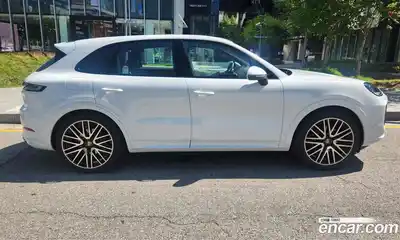 Porsche Cayenne 2026 3.0 Автомат в Москве № 197781, миниатюра 12