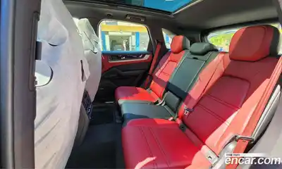 Porsche Cayenne 2026 3.0 Автомат в Москве № 197781, миниатюра 9