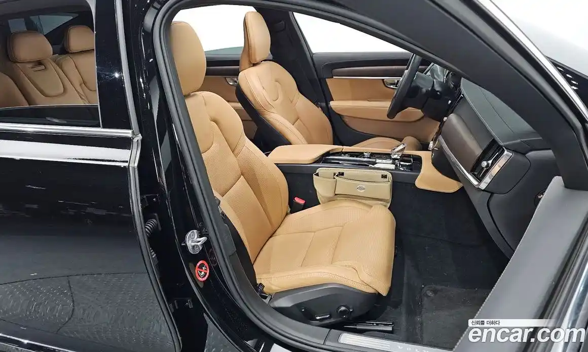 Volvo S90 2023 2.0 Автомат в Москве № 212864, фото 10