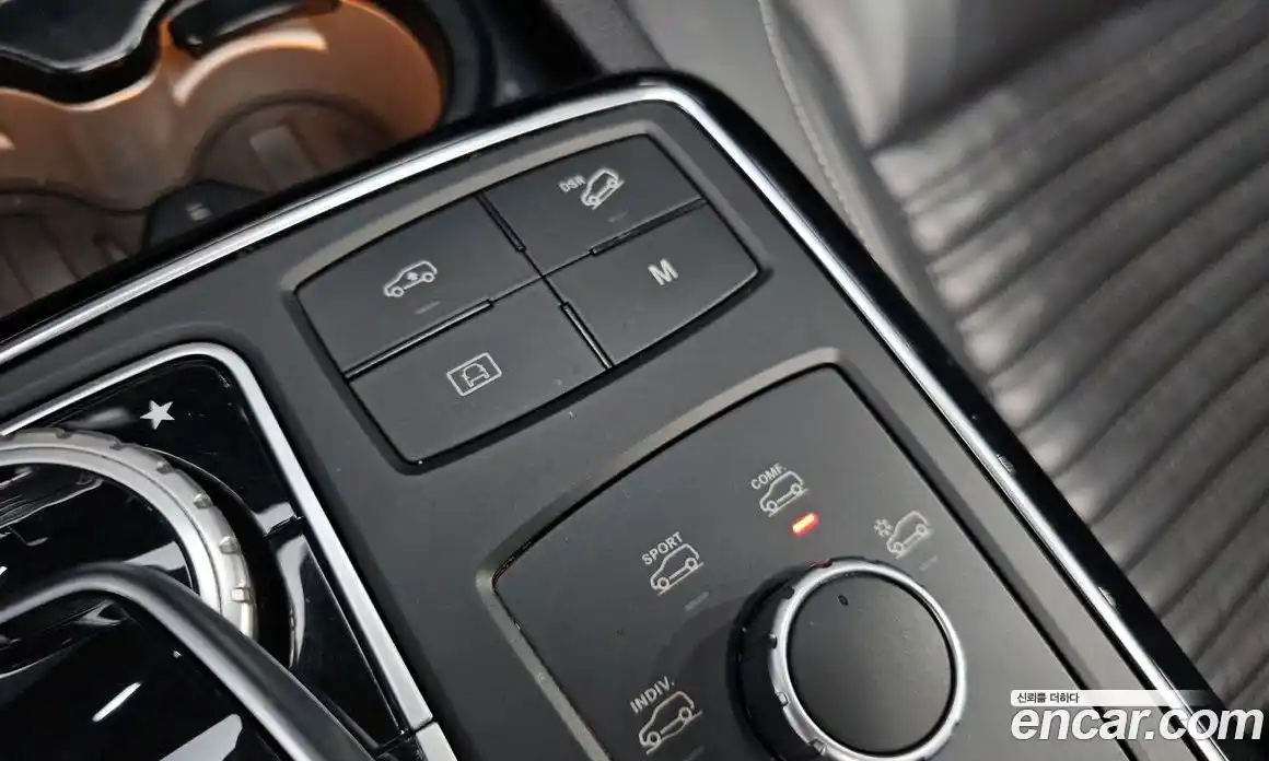 Mercedes-Benz GLE-Class 2018 3.0 Автомат в Москве № 229532, фото 18