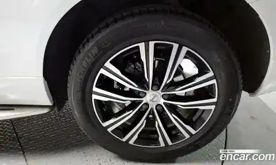 Volvo XC60 2022 2.0 Автомат в Москве № 230455, миниатюра 5