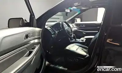 Ford Explorer 2016 3.5 Автомат в Москве № 273464, миниатюра 12