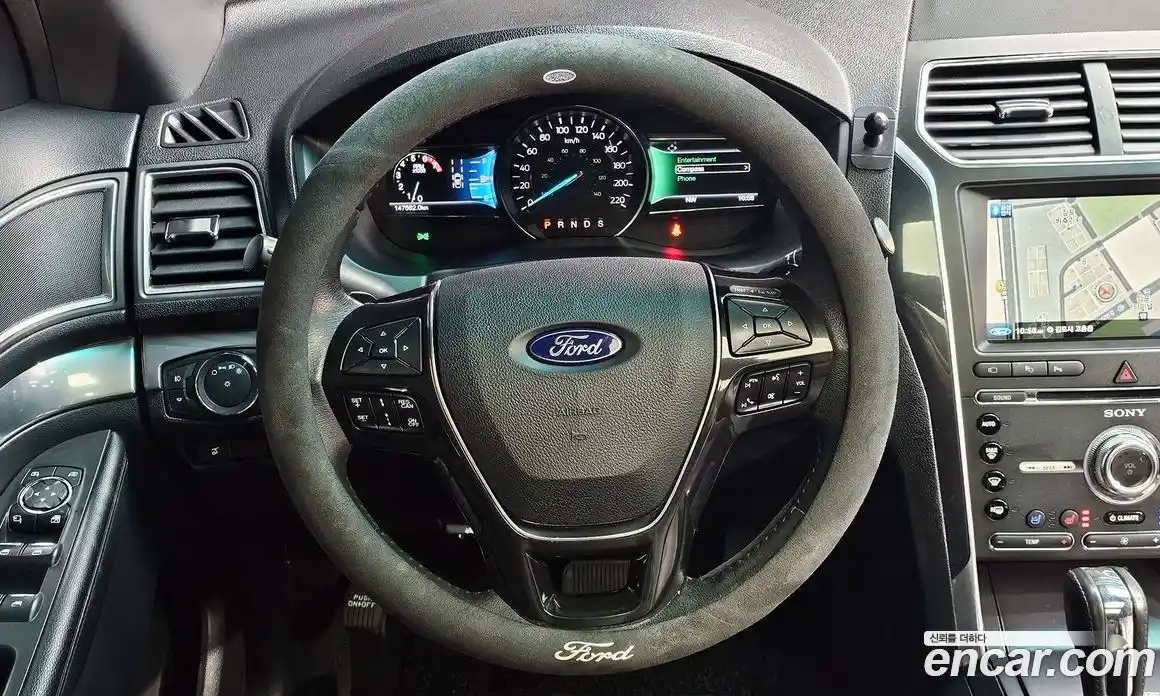 Ford Explorer 2016 3.5 Автомат в Москве № 273464, фото 13