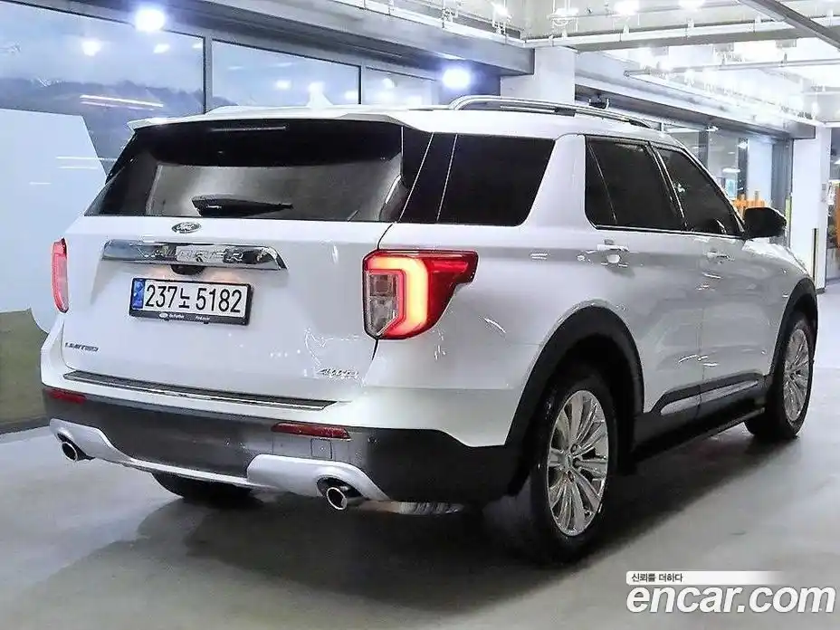 Ford Explorer 2021 2.3 Автомат в Москве № 281894, фото 5