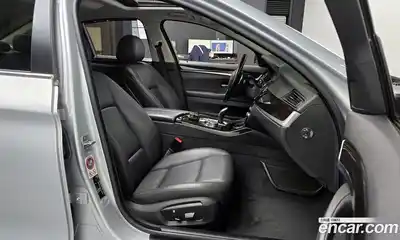 BMW 5-Series 2015 2.0 Автомат в Москве № 306507, миниатюра 9