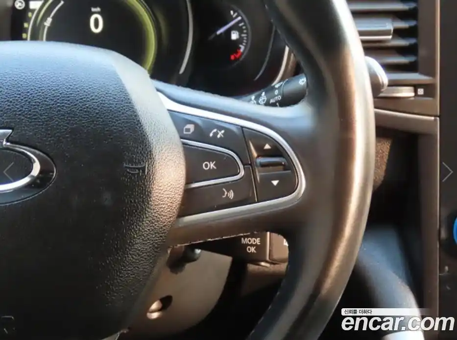 Renault QM6 2023 2.0 Автомат в Москве № 536836, фото 12