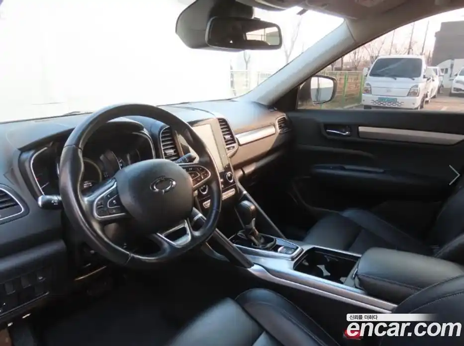 Renault QM6 2023 2.0 Автомат в Москве № 536836, фото 16