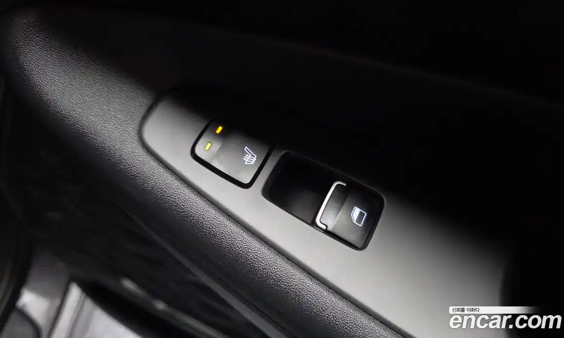 Hyundai Santa Fe 2019 2.0 Автомат в Москве № 582349, фото 19