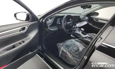 Hyundai Grandeur 2020 2.5 Автомат в Москве № 582379, миниатюра 9