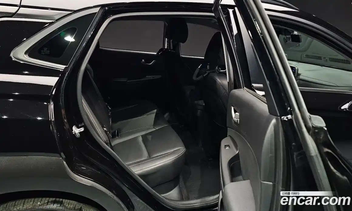 Hyundai Kona 2019 1.6 Автомат в Москве № 582736, фото 11