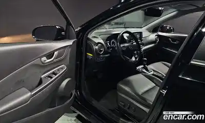 Hyundai Kona 2019 1.6 Автомат в Москве № 582736, миниатюра 12