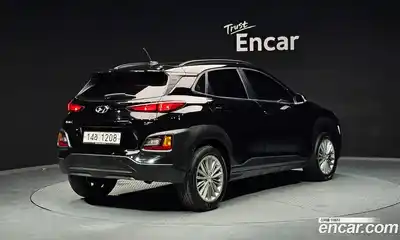Hyundai Kona 2019 1.6 Автомат в Москве № 582736, миниатюра 2