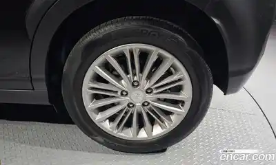 Hyundai Kona 2019 1.6 Автомат в Москве № 582736, миниатюра 5