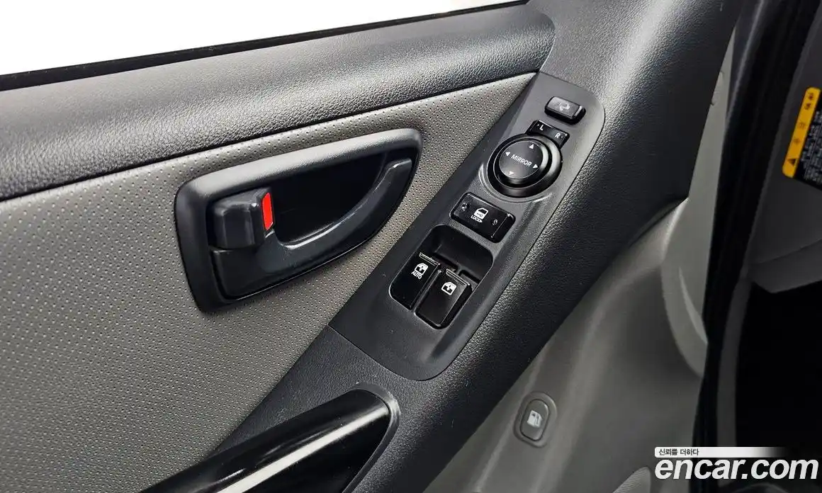 Hyundai Starex 2021 2.5 Автомат в Москве № 582842, фото 17