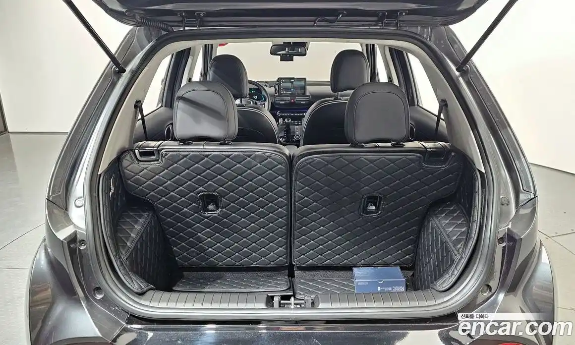 Hyundai Casper 2023 1.0 Автомат в Москве № 582886, фото 20