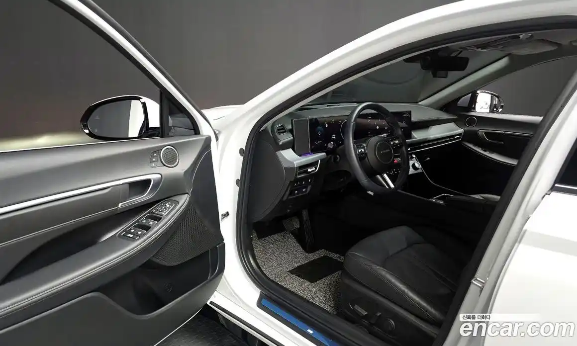 Hyundai Sonata 2024 1.6 Автомат в Москве № 583068, фото 12