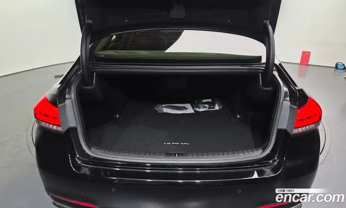 Hyundai Genesis 2015 3.8 Автомат в Москве № 583094, фото 20