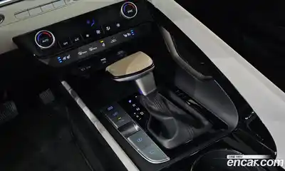 Hyundai Avante 2023 1.6 Автомат в Москве № 583345, миниатюра 8