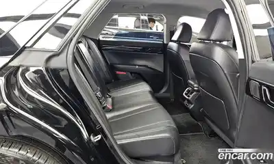 Hyundai Grandeur 2023 2.5 Автомат в Москве № 583707, миниатюра 12