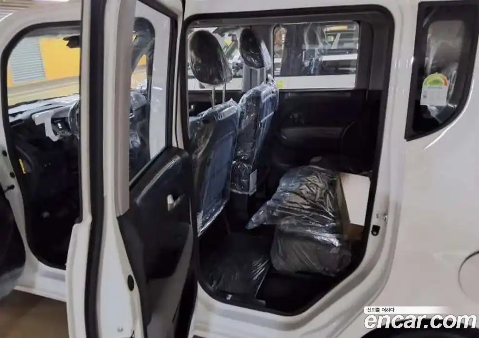 Kia Ray 2026 1.0 Автомат в Москве № 583860, фото 11