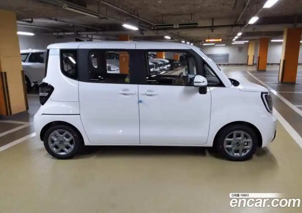 Kia Ray 2026 1.0 Автомат в Москве № 583860, фото 12