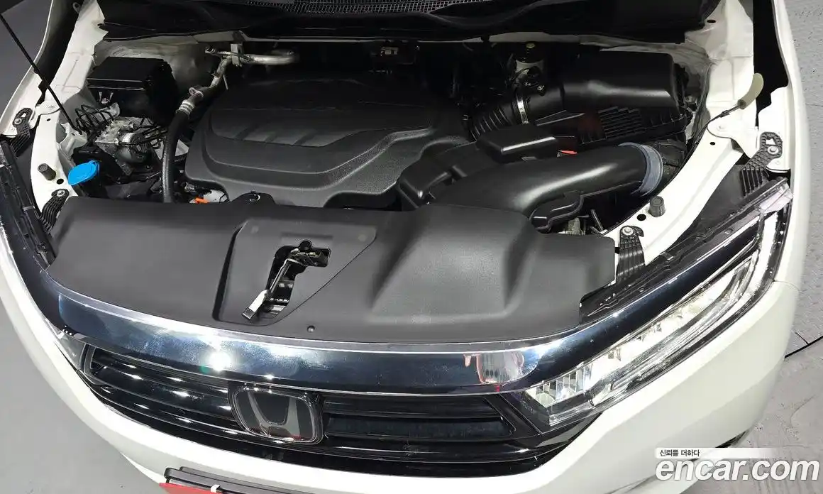 Honda Odyssey 2022 3.5 Автомат в Москве № 584600, фото 6