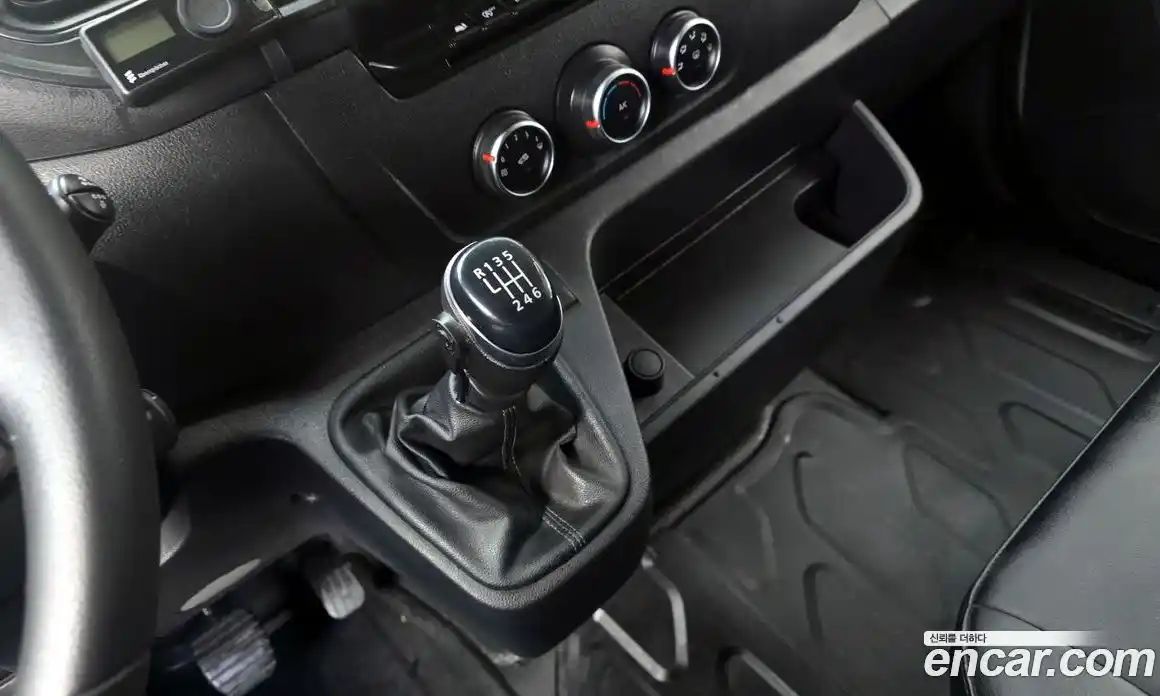 Renault Master 2021 2.3 Механическая в Москве № 584617, фото 9