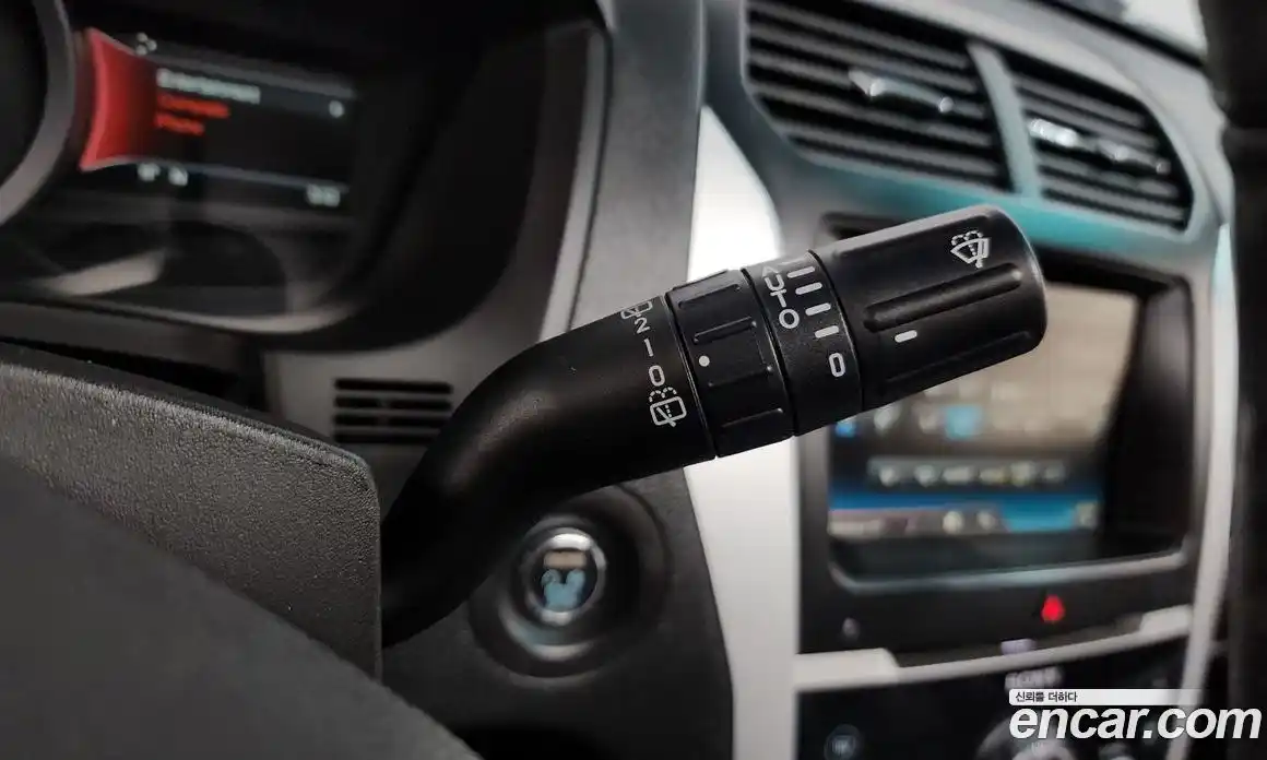 Ford Explorer 2015 3.5 Автомат в Москве № 584911, фото 14