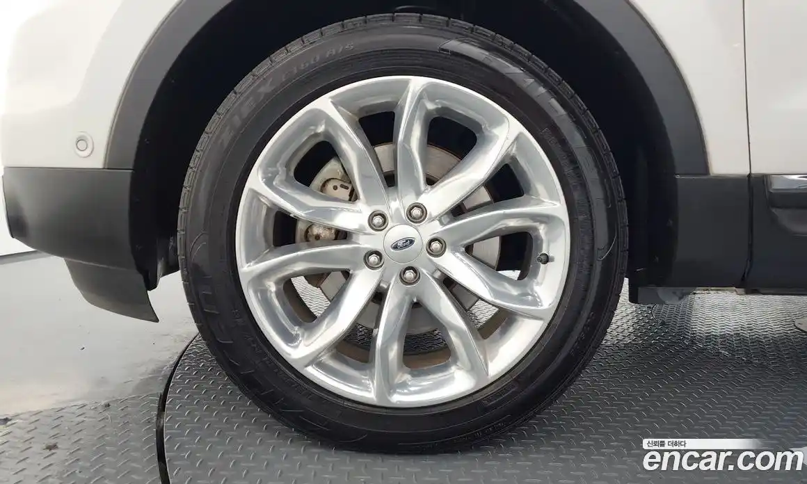 Ford Explorer 2015 3.5 Автомат в Москве № 584911, фото 5