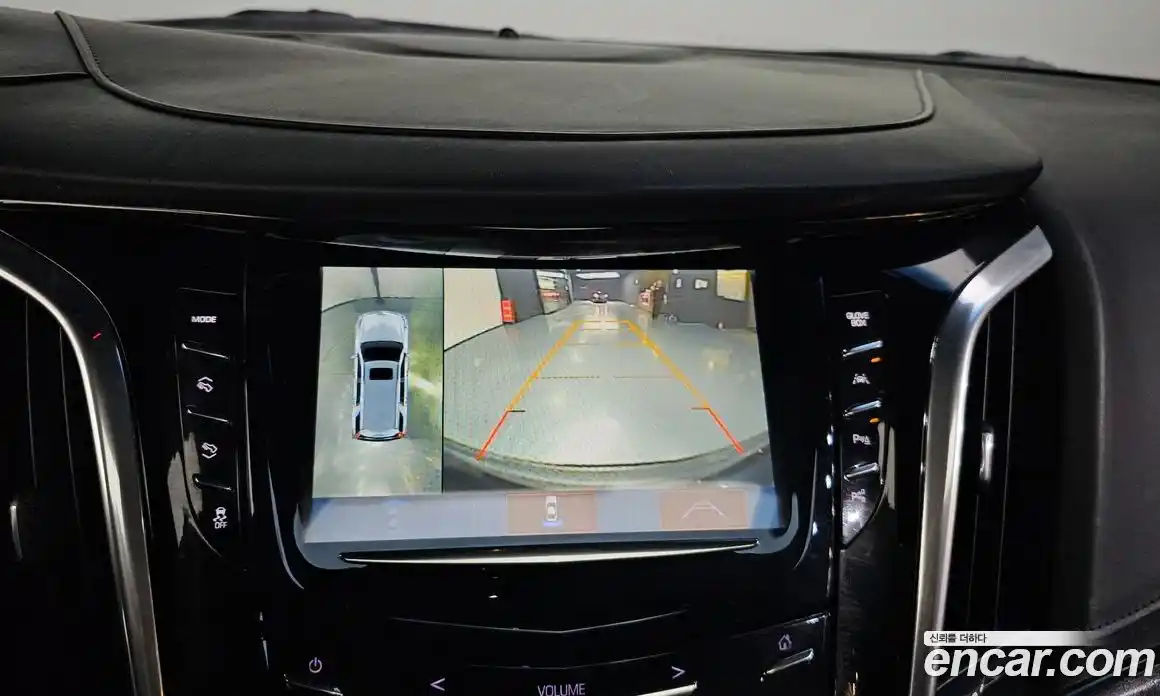 Cadillac Escalade 2018 6.2 Автомат в Москве № 585604, фото 15