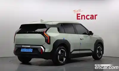 Kia EV3 2025 0.2 Автомат в Москве № 585796, миниатюра 2