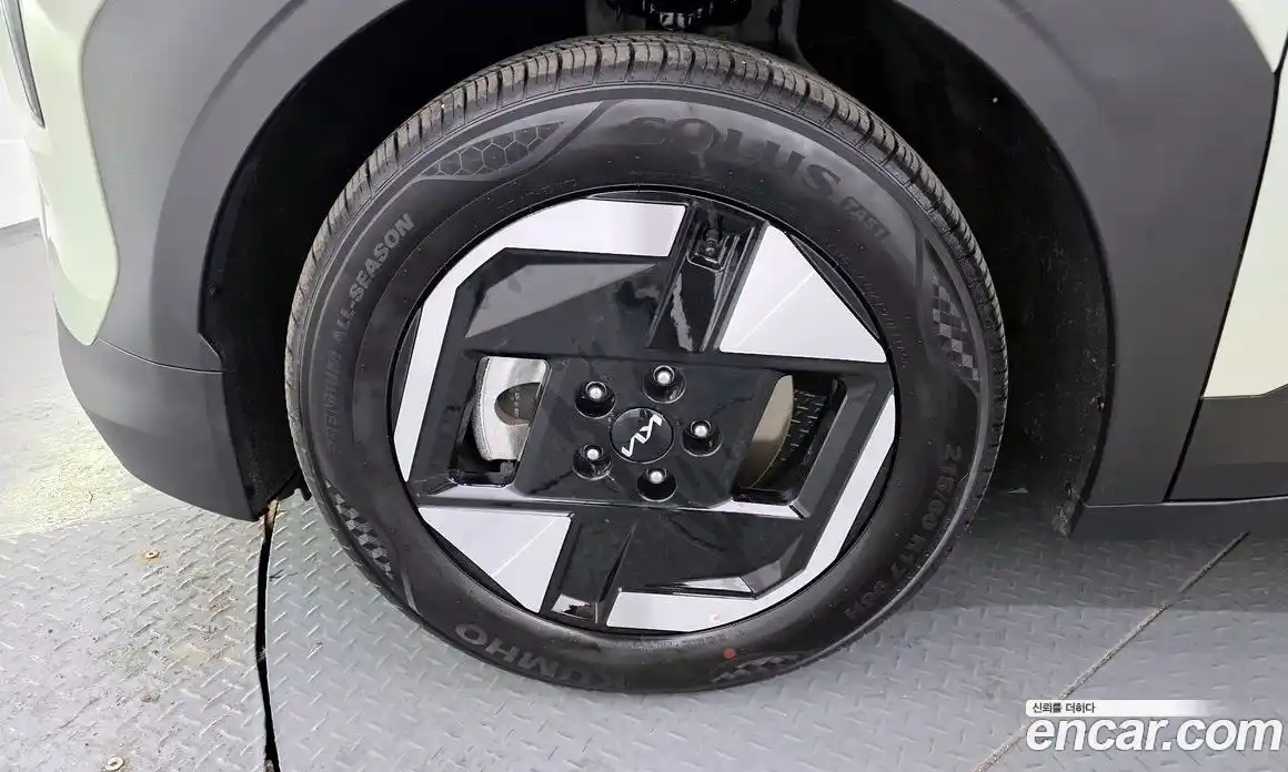 Kia EV3 2025 0.2 Автомат в Москве № 585796, фото 5