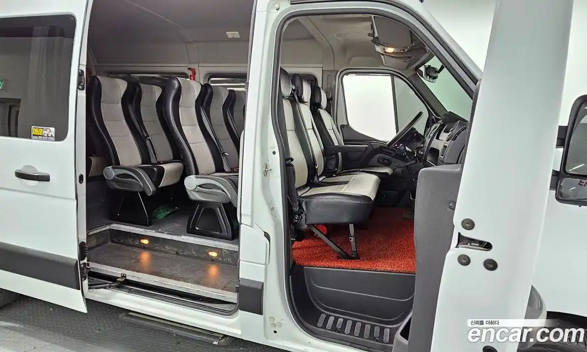 Renault Master 2020 2.3 Механическая в Москве № 586094, фото 10