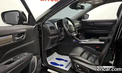 Renault QM6 2023 2.0 Автомат в Москве № 586342, миниатюра 10