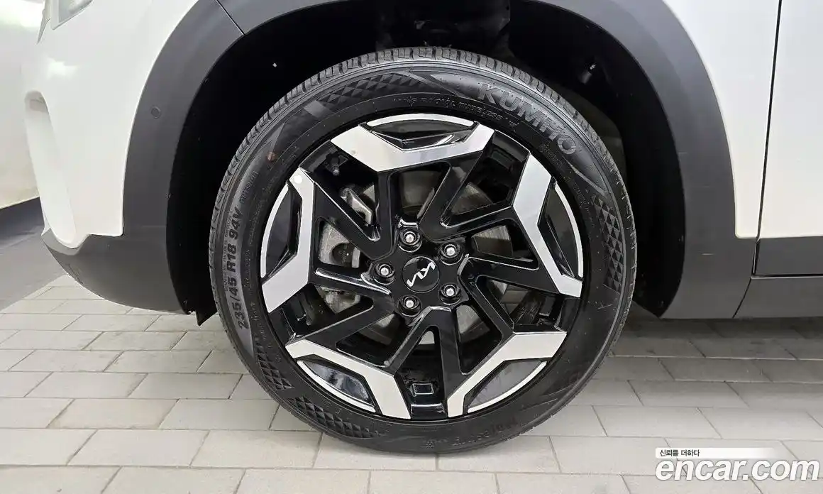 Kia Seltos 2024 1.6 Автомат в Москве № 586909, фото 5