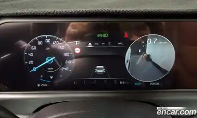 Kia Seltos 2024 1.6 Автомат в Москве № 586909, миниатюра 8