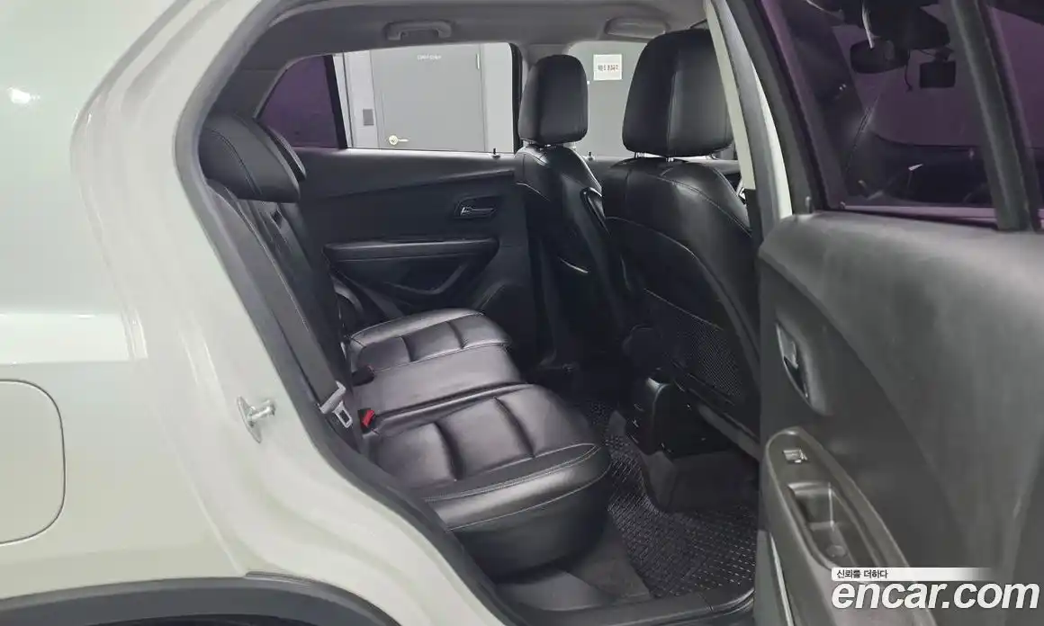 Chevrolet Trax 2014 1.4 Автомат в Москве № 586994, фото 13