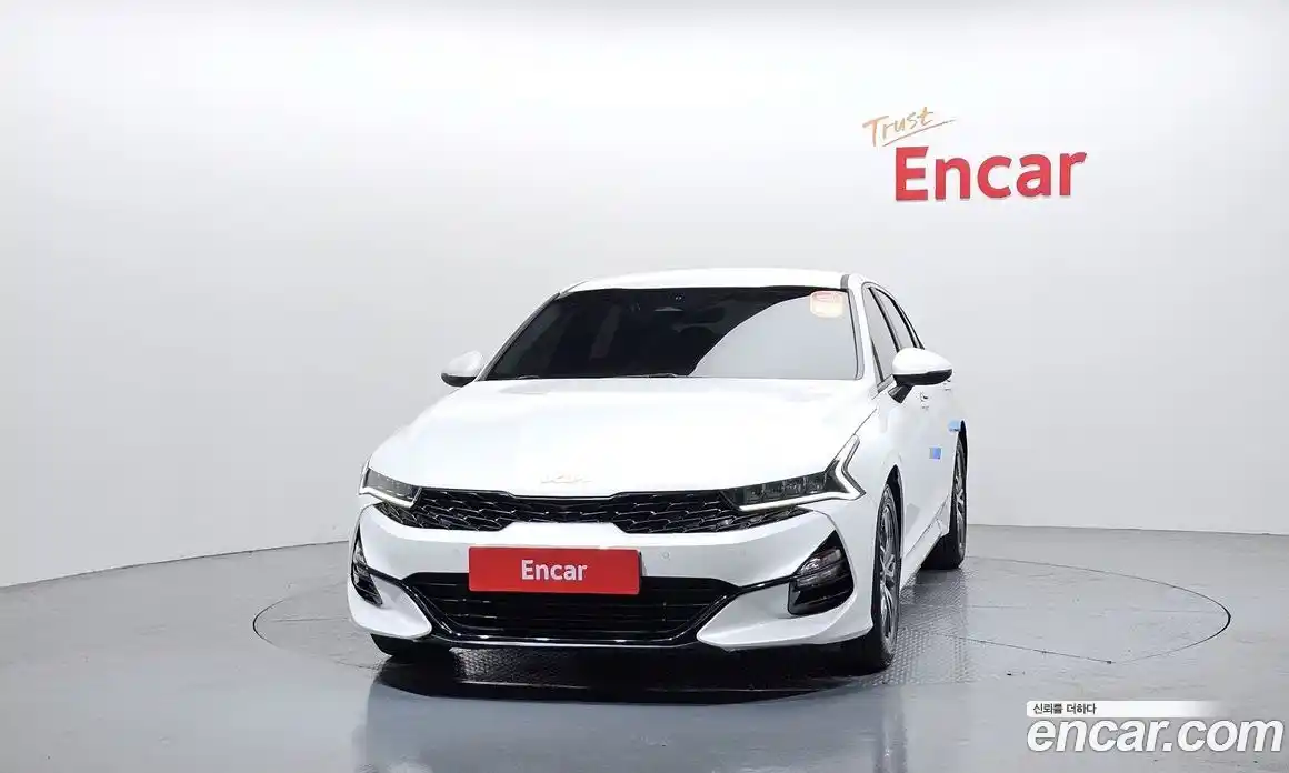 Kia K5 2022 2.0 Автомат в Москве № 587368, фото 3