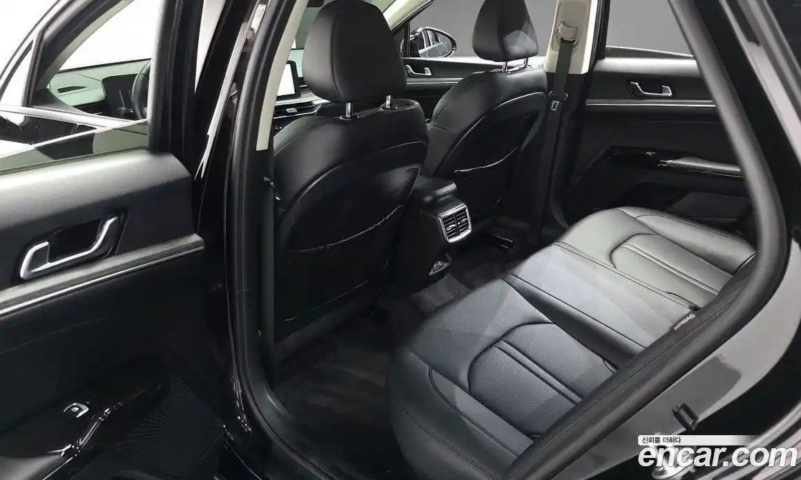 Kia K5 2024 2.0 Автомат в Москве № 587379, фото 12