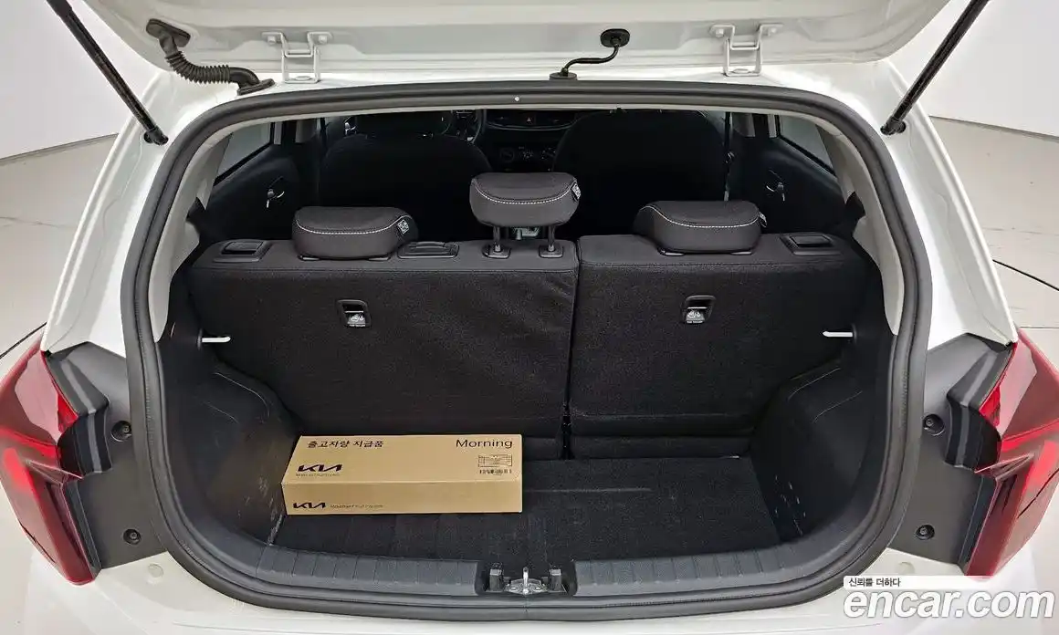 Kia Morning 2024 1.0 Автомат в Москве № 587396, фото 20