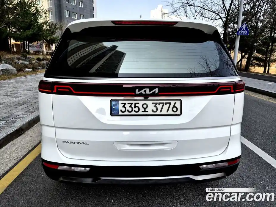 Kia Canival 2023 2.2 Автомат в Москве № 587412, фото 5