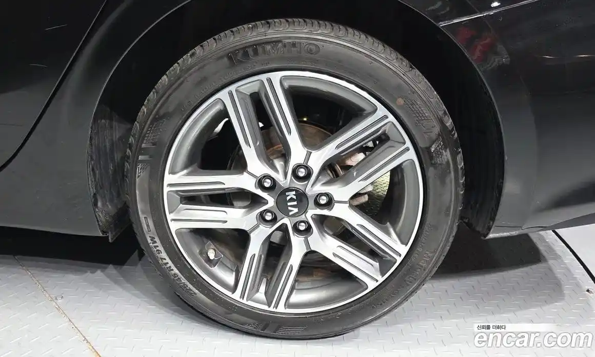 Kia K3 2021 1.6 Автомат в Москве № 587460, фото 5