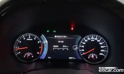 Kia Seltos 2020 1.6 Автомат в Москве № 587486, миниатюра 8