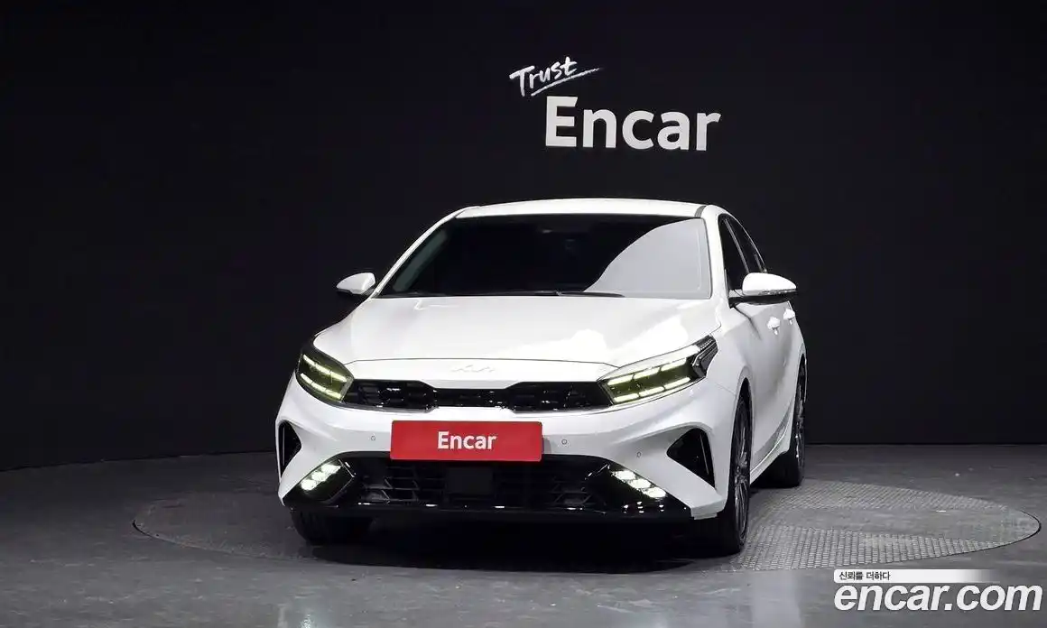 Kia K3 2023 1.6 Автомат в Москве № 587502, фото 3