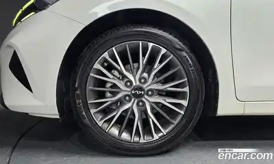 Kia K3 2023 1.6 Автомат в Москве № 587502, миниатюра 5